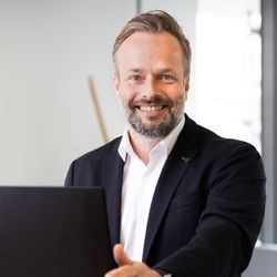 Wolfram Gast, Chief Digital Officer bei VON POLL IMMOBILIEN